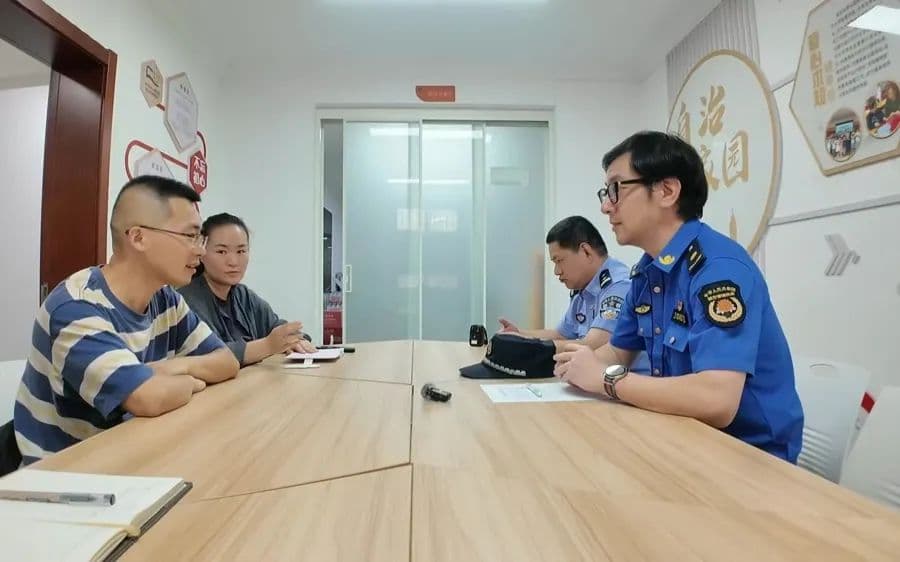 上海城管创新工作方式，投诉率连年下降，市民成城市管理“合伙人”