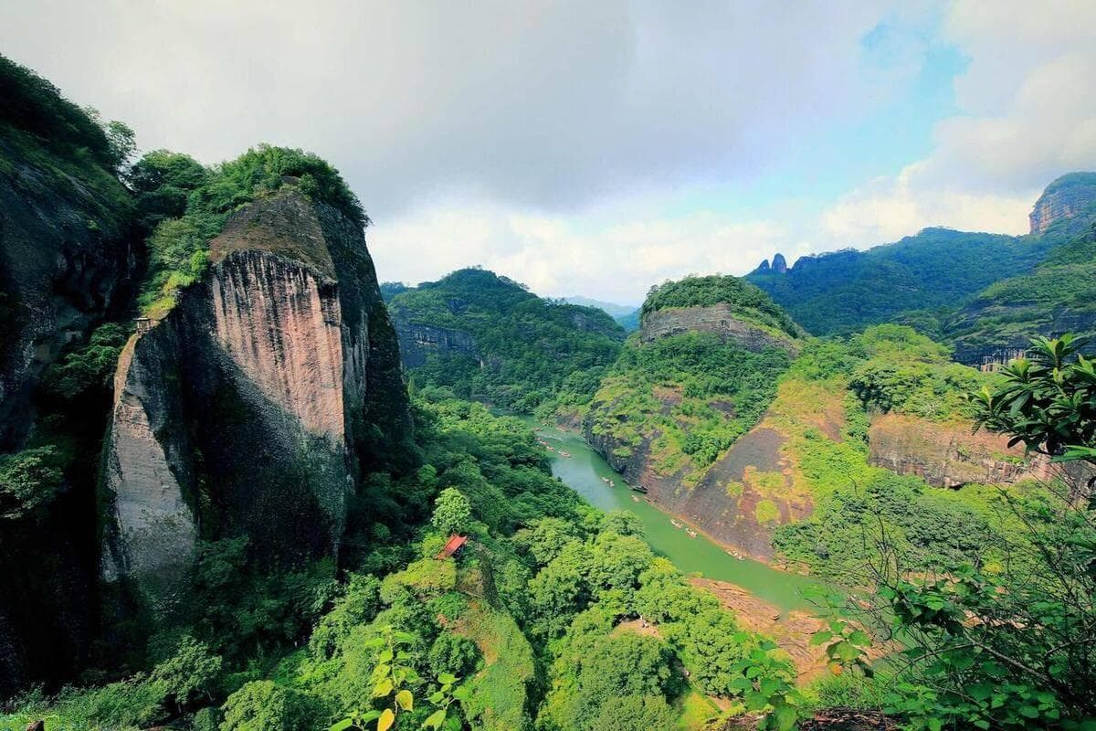 中国文化与自然遗产——武夷山
