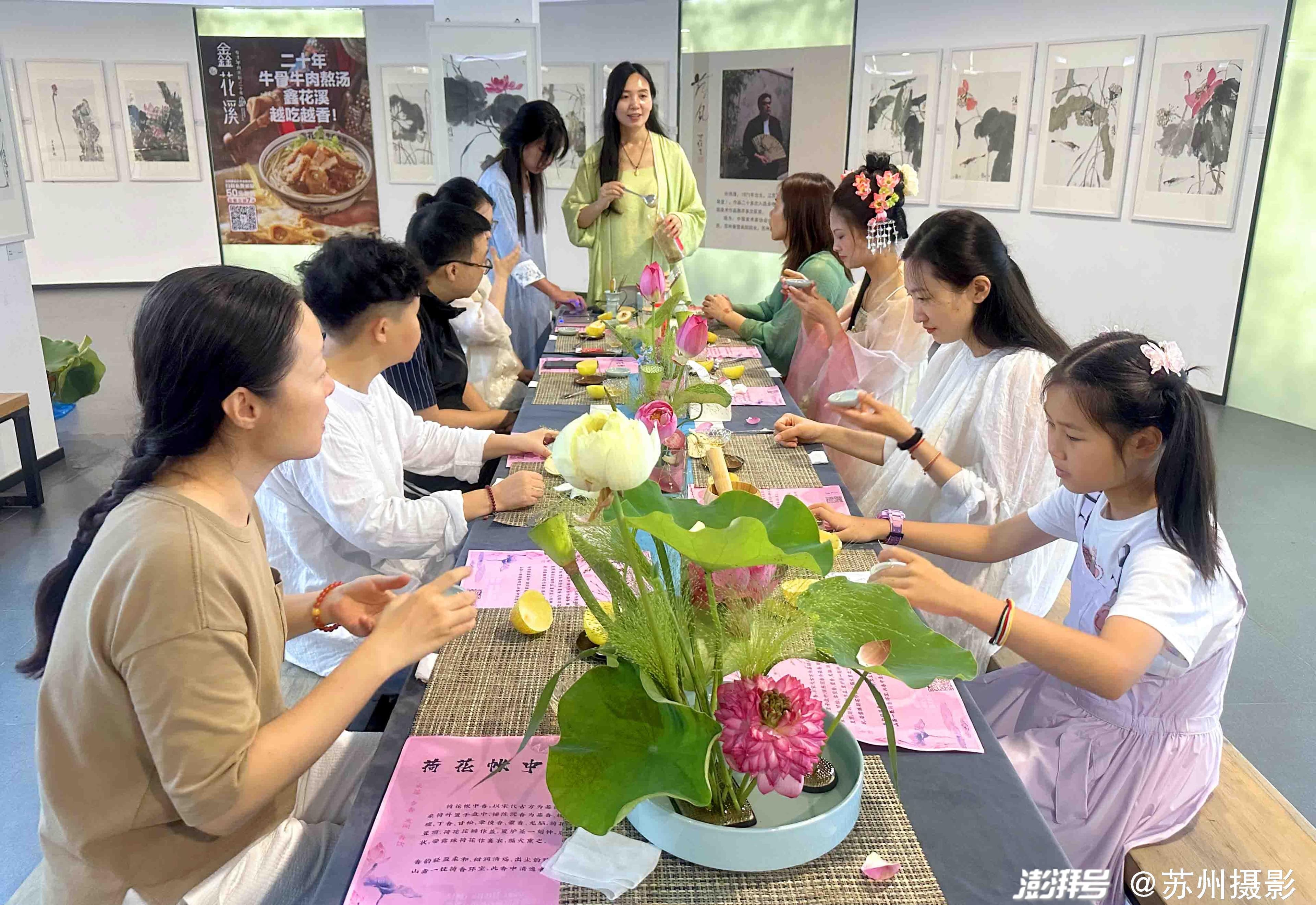 江苏苏州：沉浸式体验“荷花帐中香” 感受传统文化魅力