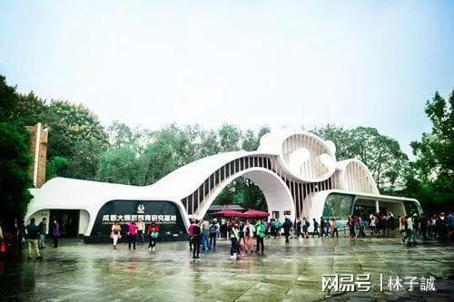 探索蓉城魅力：全方位成都旅行指南