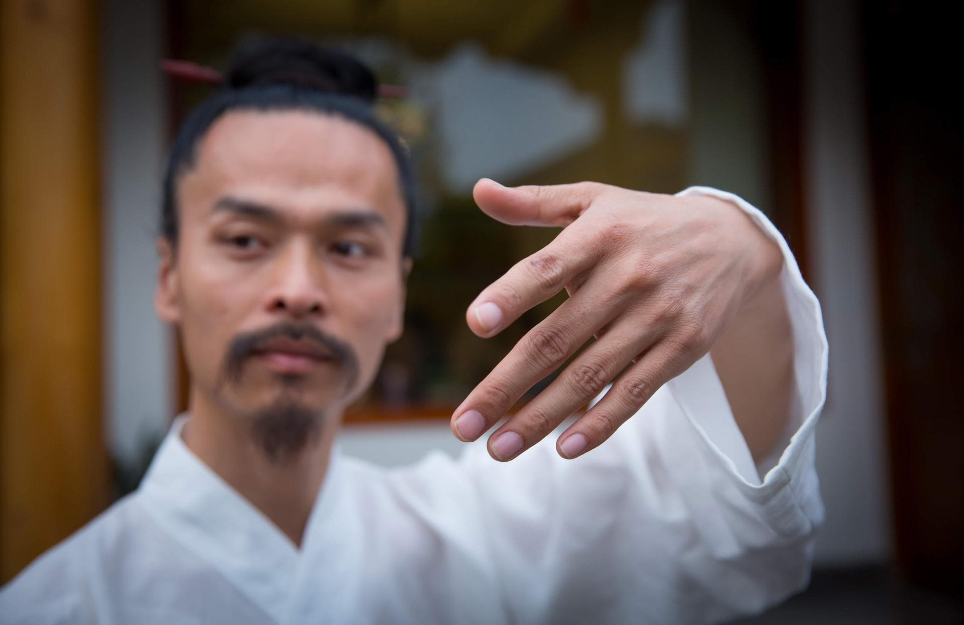 金刚功是什么？八部金刚功详解与养生功效