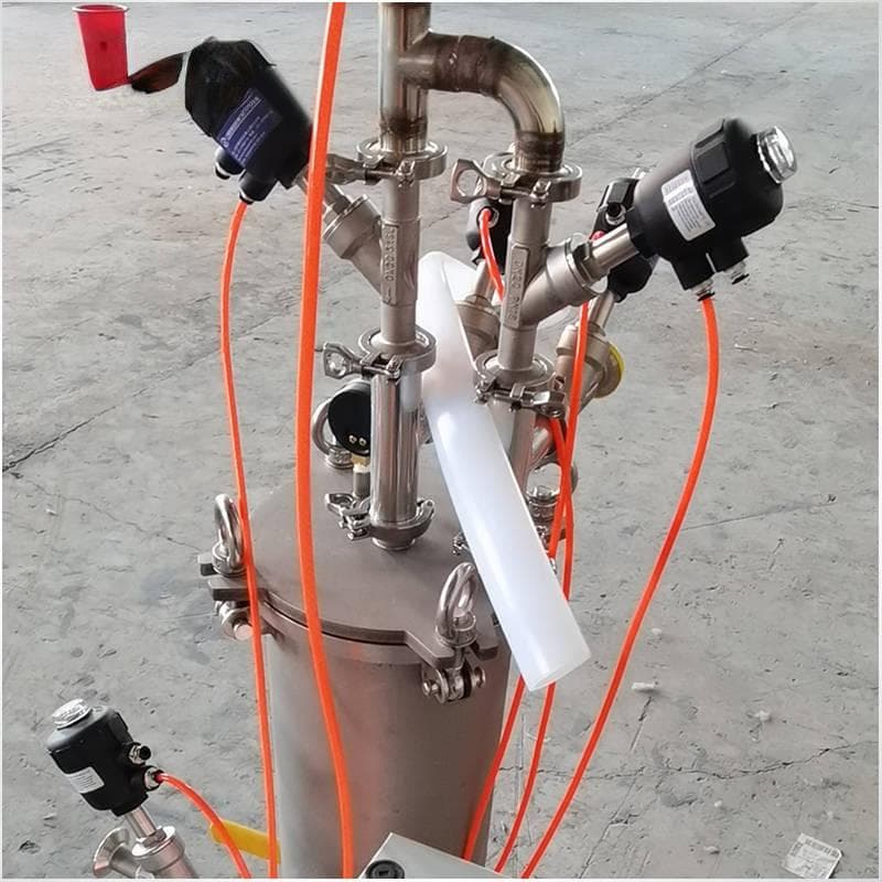 烧结式过滤器的工作原理