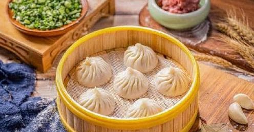 家常正宗灌汤包制作全攻略，轻松享受鲜美汤汁