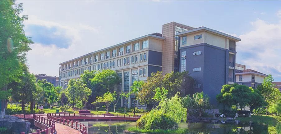 南方老牌医学院获批更名医科大学！