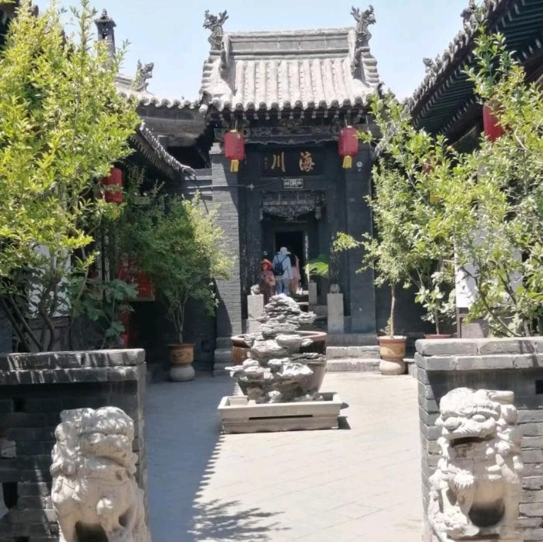 平遥古城：穿越千年的历史之旅