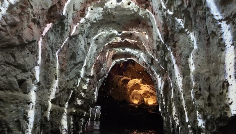 安顺龙宫景区灯光升级：打造全新"水下龙宫"奇景