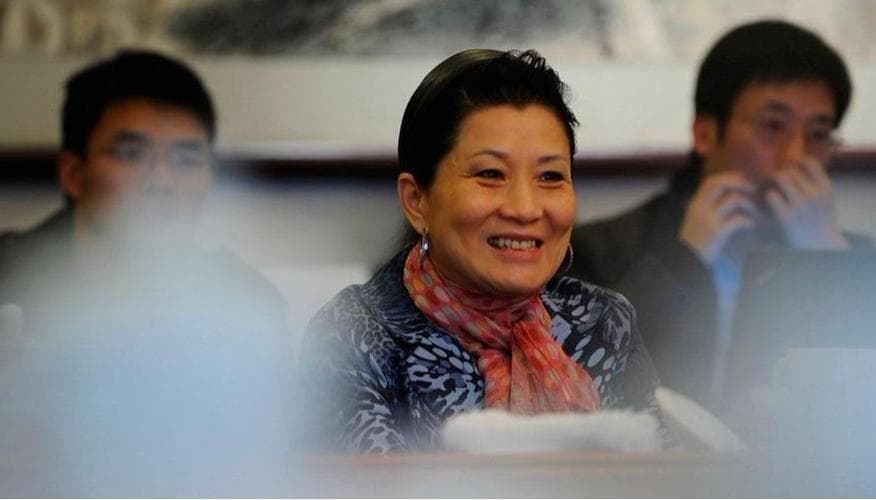朱镕基之女朱燕来：人大硕士投身公益，曾为银行高管