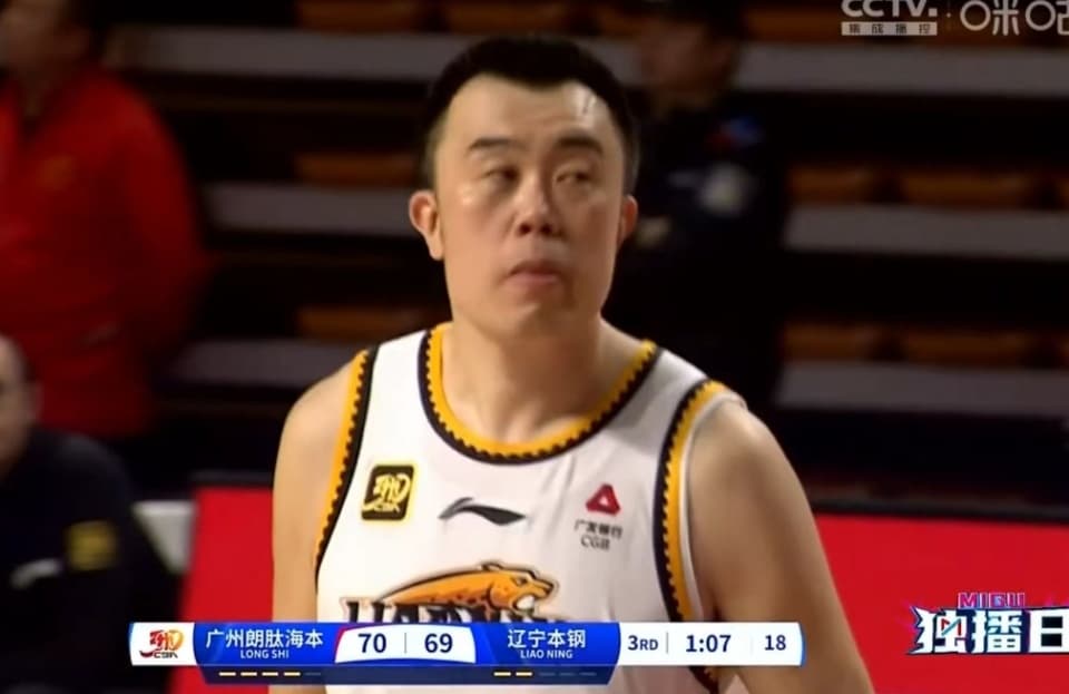 辽宁男篮1分险胜，韩德君18+11罚球准绝杀，威尔斯31+5+5！