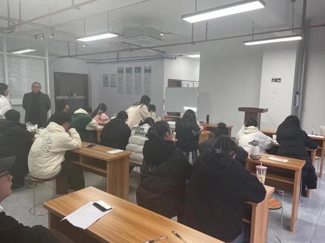报考攻略：如何根据个人特点选择民族预科班或民族班？