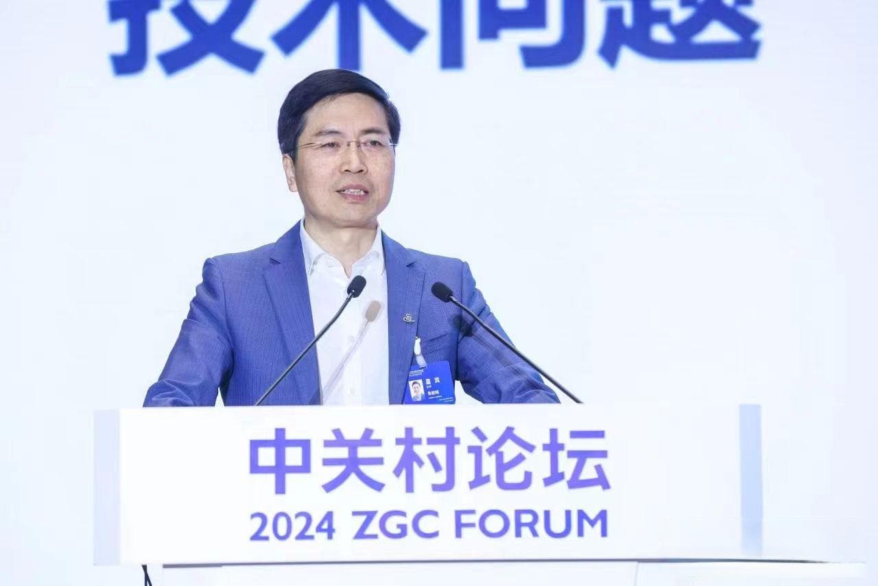 北京通用人工智能研究院院长朱松纯：实现AGI的关键是为机器立“心”