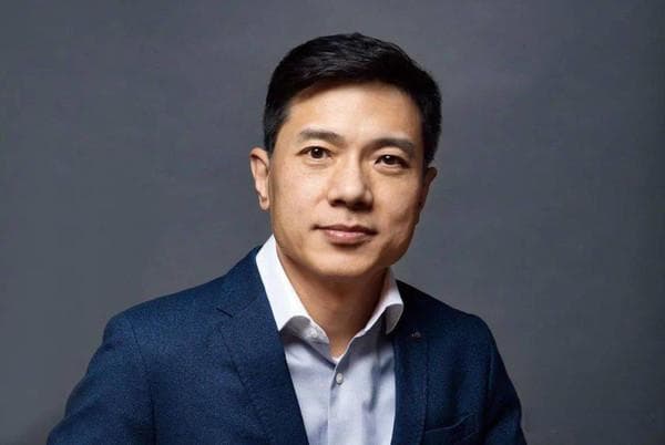 李彦宏和他的百度：从搜索引擎到AI巨头的蜕变之路