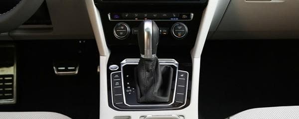 双离合变速箱：结构、原理与优劣分析