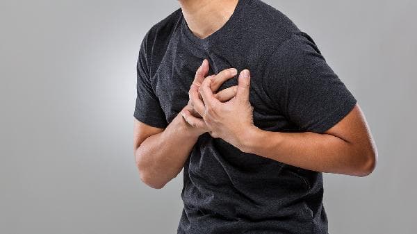气胸是什么病？能不能治愈？饮食上需要注意什么？