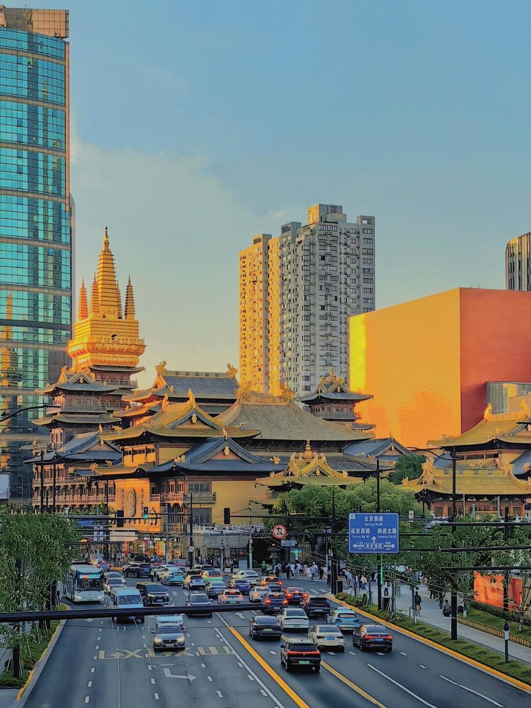 跟着韩女citywalk，上海半日游经典路线