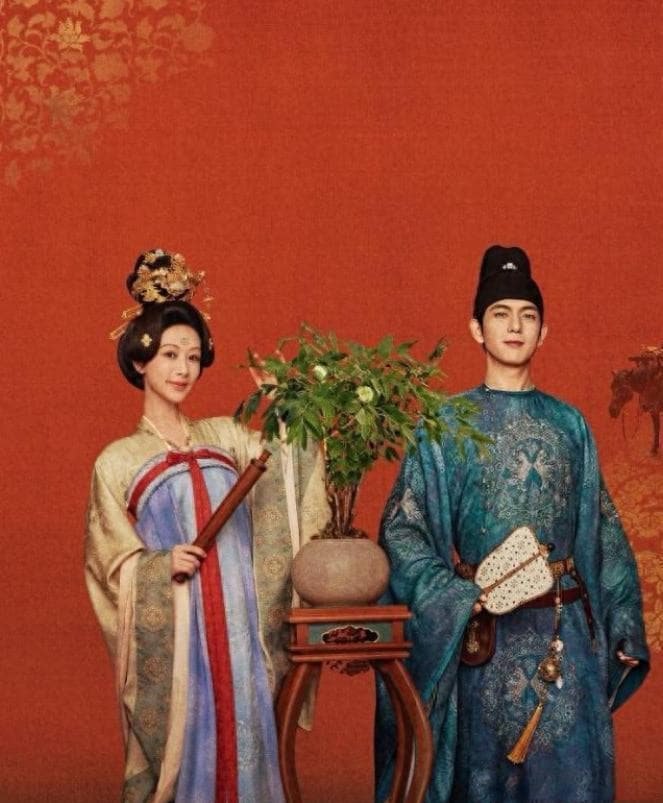 假山假景假脸，杨紫《国色芳华》爆火，打脸多少内娱流水线剧作