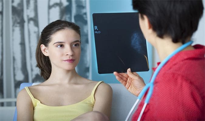 女性去医院查怀孕要多少钱?需要空腹抽血吗?