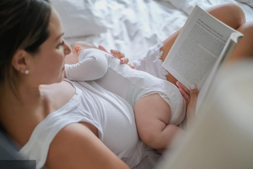 母乳喂养是对女性的道德绑架吗？要尊重每个女性的选择