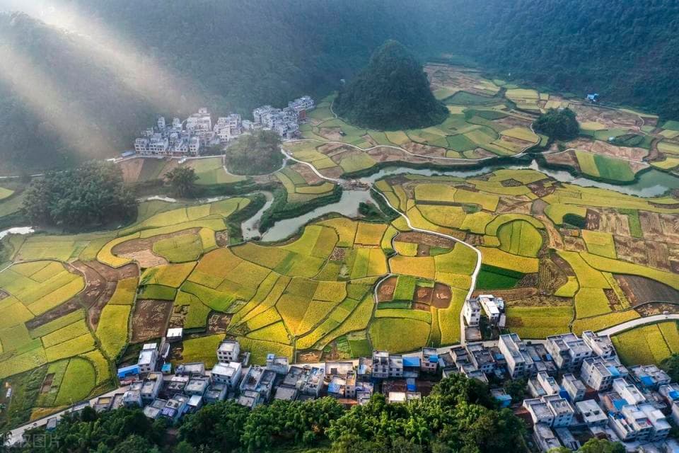 广西有一个鲜为人知的避暑小城，风景不输阳朔，比北海更幽静
