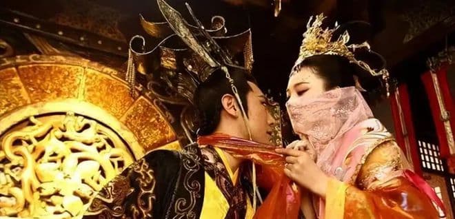 为什么在纣王之后，再也没有“人皇”，帝王只能称为“天子”？