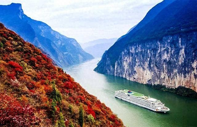 长江之旅：探索中国的母亲河与文化瑰宝