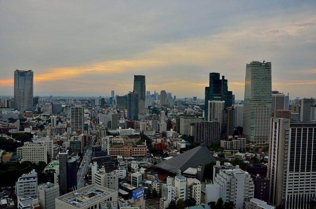 “加班大国”日本：从高强度工作到追求生活平衡