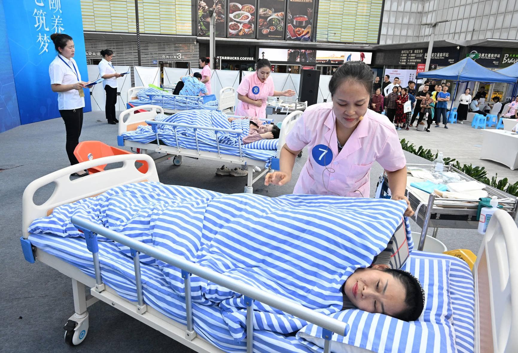 让老年生活更具幸福感 南岸举行养老护理技能大赛，打造“一刻钟养老服务圈”