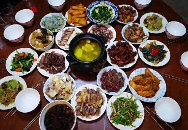 广东人年夜饭最爱的12道特色菜！营养美味寓意好！你家今年做哪道？