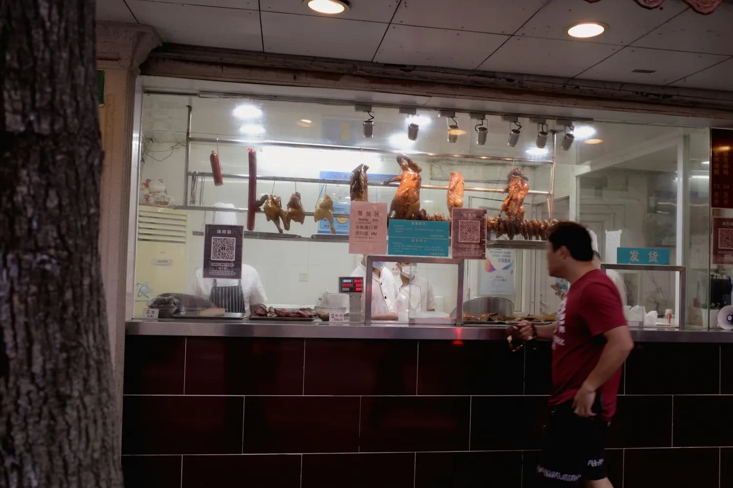 泉州必吃美食：斯丹姜母鸭，一口酥脆，满嘴留香