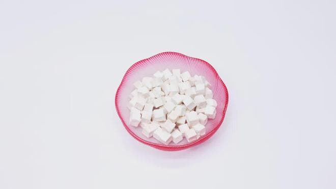 痰湿不除百病生，这4味中药，燥湿化痰，助你消除痰湿，痰去人安