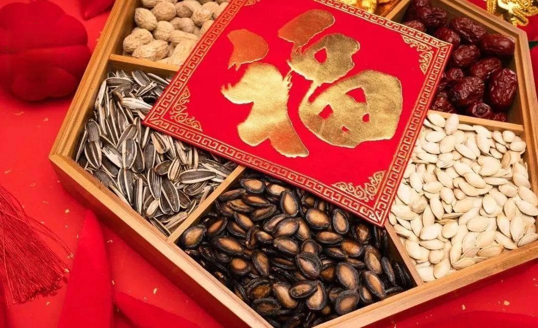春节嗑瓜子指南：从营养到健康，这些知识点你get了吗？
