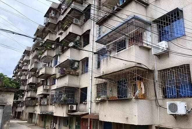 2024年，“预制板房”要拆迁？新政策以后，一切全变了