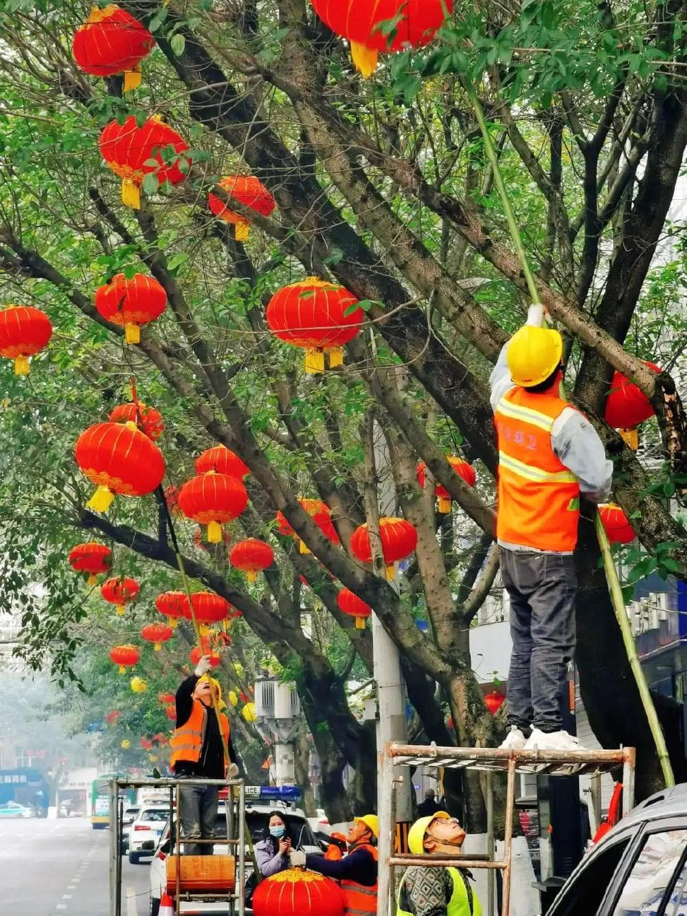 一看就很哇塞！万盛2025年迎春灯饰来咯！