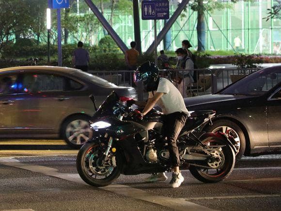 摩托车交强险提前多久买？一文详解购买时间、所需资料及渠道