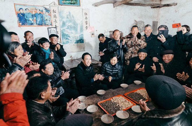 许家印的慈善与恒大阴影，2018年衣锦还乡，给老家太康县捐赠6亿