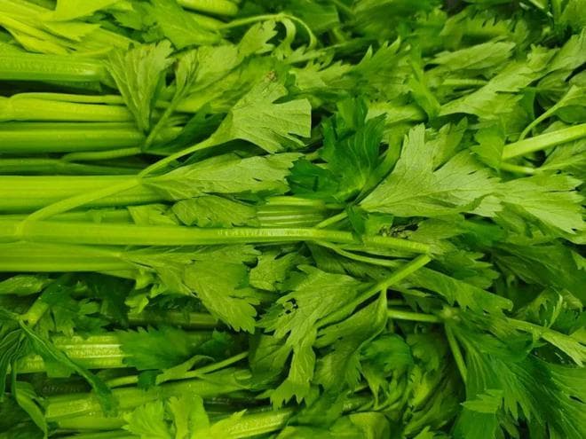 吃芹菜，糖友千万别扔这个部位！
