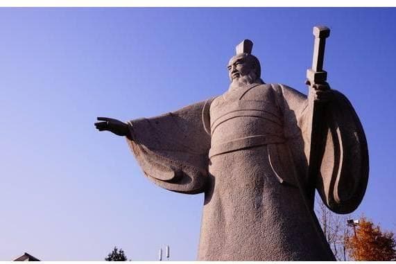秦朝兴衰：历史镜鉴下的王朝轨迹与发展启示