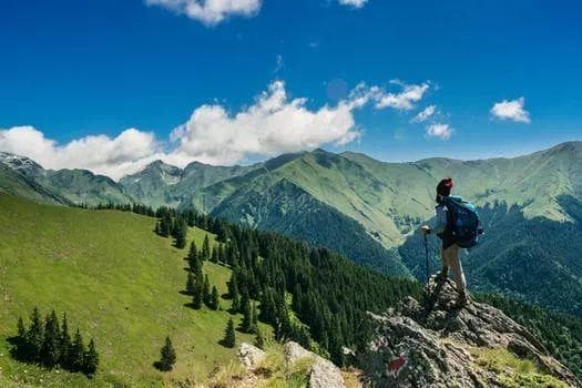 【户外安全】如何选择一条适合自己的登山路线？