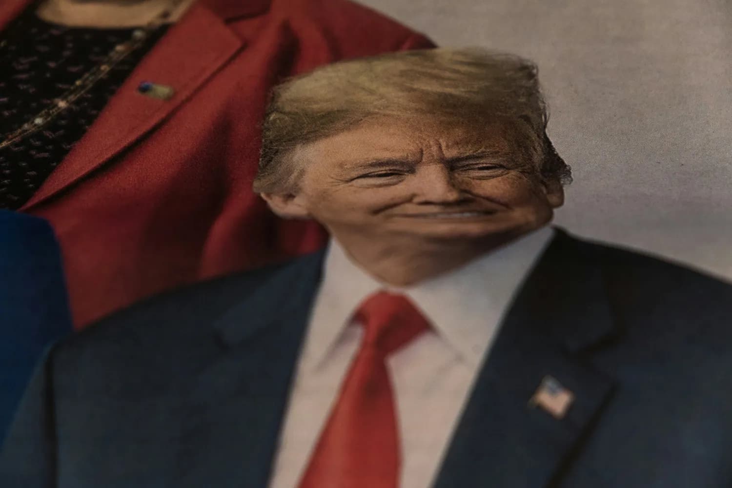 特朗普推出TRUMP币市值破75亿，比特币冲高回落