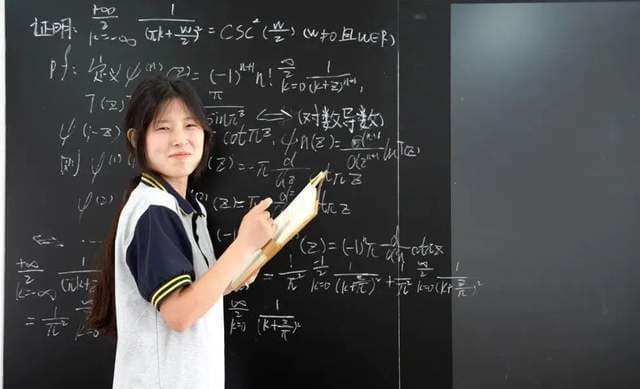 寒门难出贵子，天才少女姜萍能走多远？