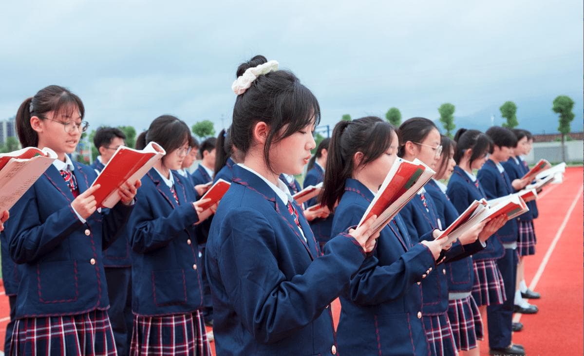 户籍和学籍如何选择？中考报名前，你必须搞清楚的几个关键点！