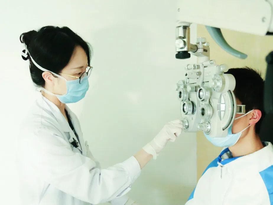 最容易近视的时候到了！冬季眼轴更易增长，浙江省眼科医院视光诊疗中心迎来寒假就诊潮