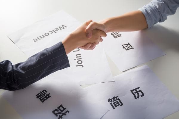 《红海行动》：口碑营销助力票房大卖，展现中国军事力量