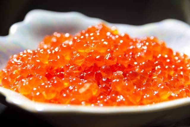 孕妇能否享受鱼籽的美味？孕妇可适量品鱼籽，营养美味两不误