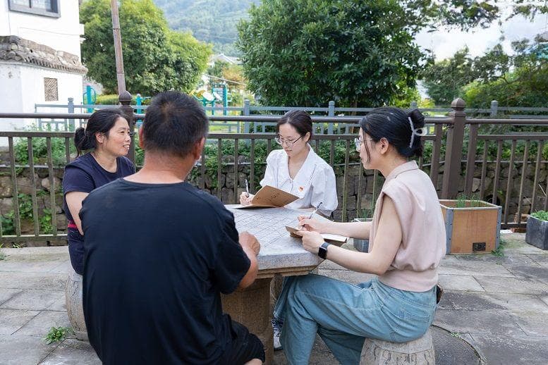 "民情日记"：从手写到数字化的基层治理创新