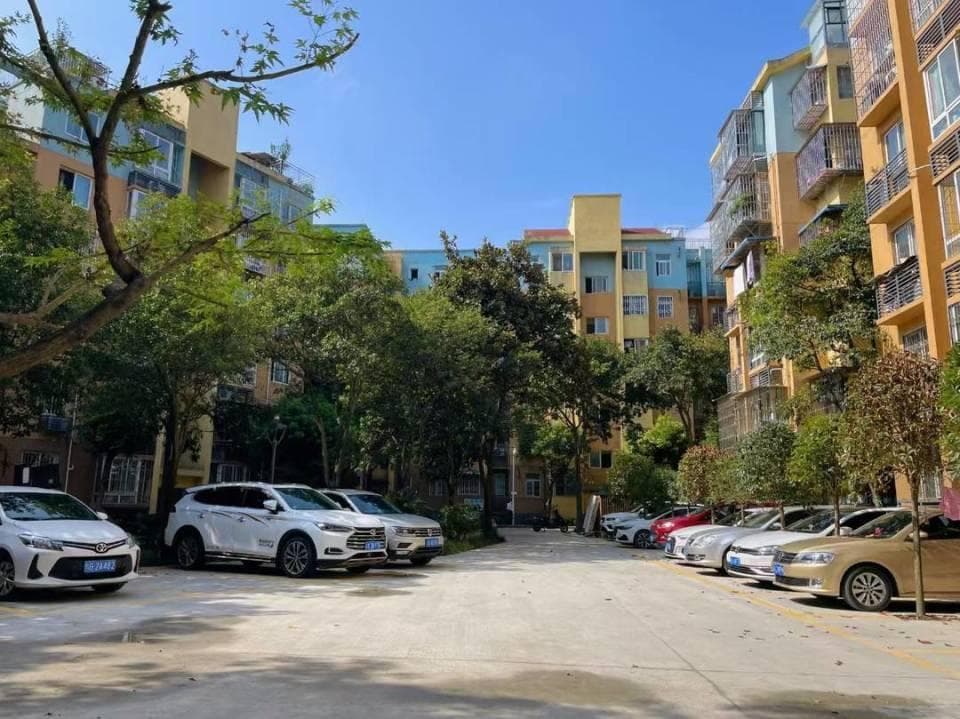 “微改造”破解停车难题 “精提升”点亮幸福生活