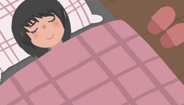 女子戴蒸汽眼罩睡觉致视力受损 只能通过滴人工泪液来缓解