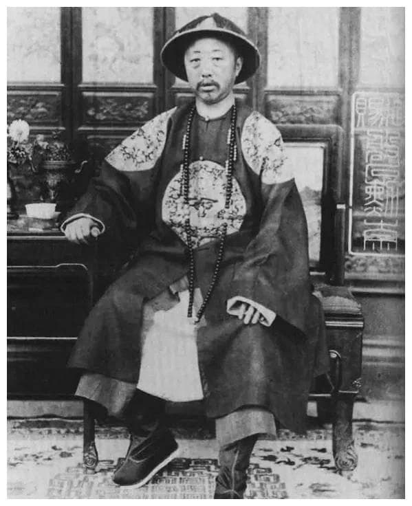 醇亲王奕譞——晚清政坛不倒翁，平庸无为却独得慈禧宠信