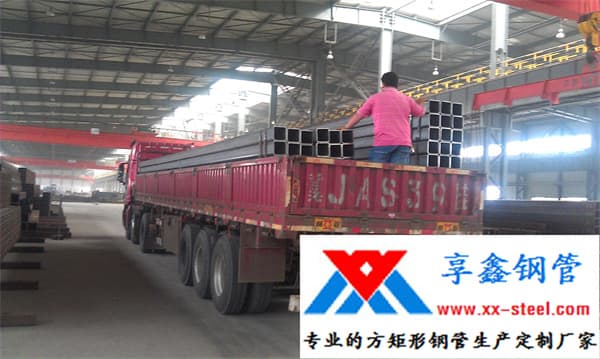 Q355B方管：低合金材料的优势与应用