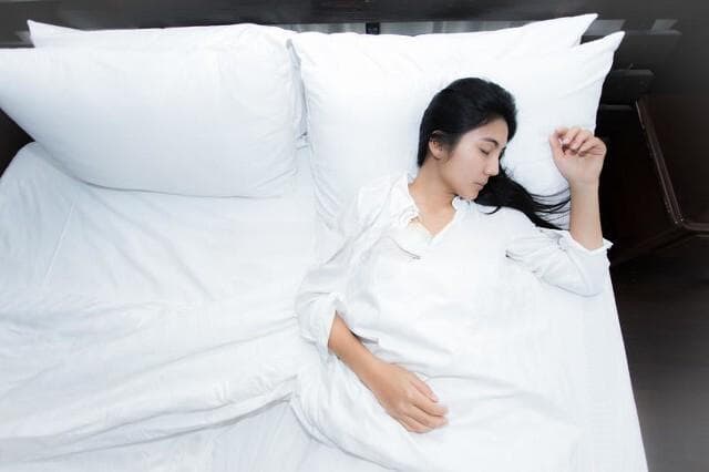 为什么不能头朝南睡觉（你知道朝向哪个方向睡觉更好吗？）