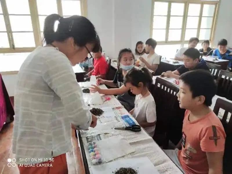 从农场走出的社区工作者：顾张瑜的青春故事